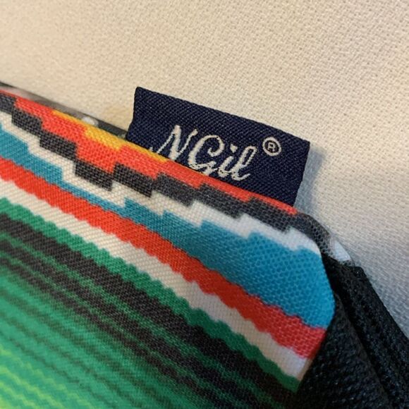 NGil canvas tote bag with top zipper closure & cosmetic bag/coinbag - Picture 9 of 11